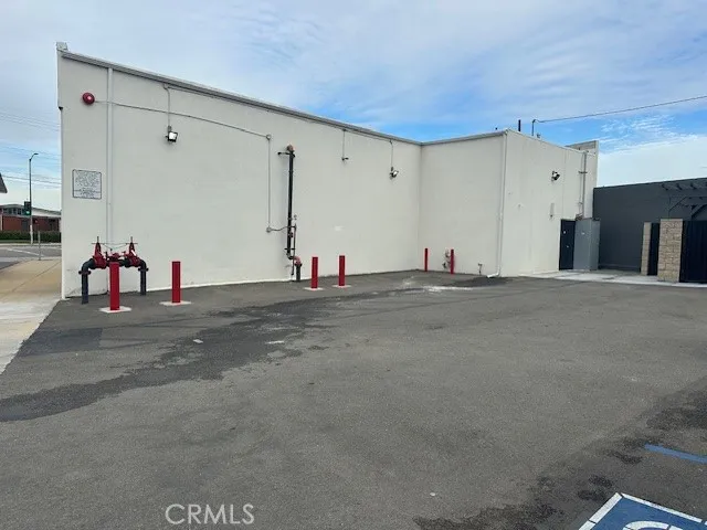 1942 W Redondo Beach, Gardena, California 90247