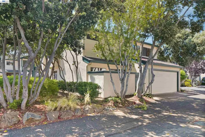 701 Ironwood Rd, Alameda, California 94502
