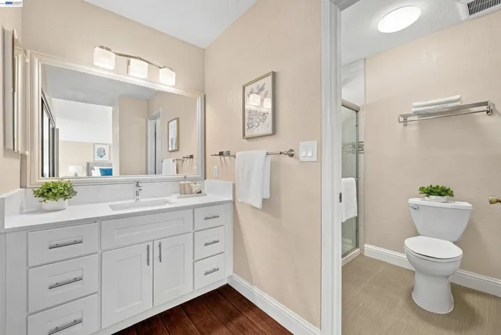 701 Ironwood Rd, Alameda, California 94502