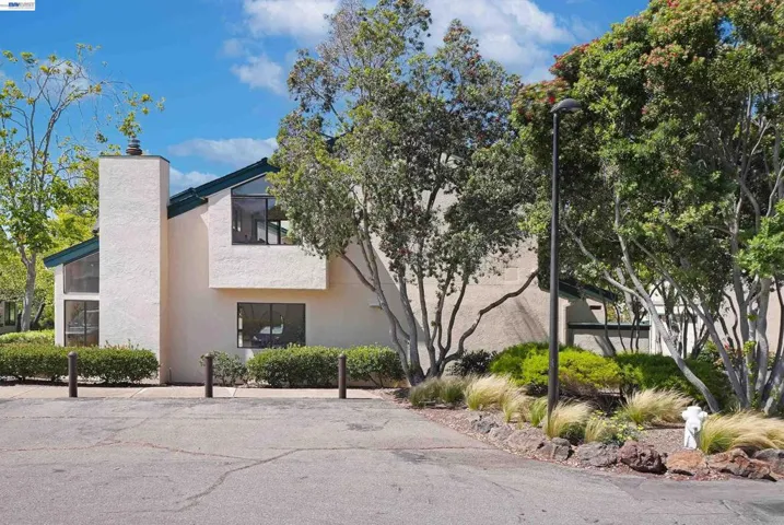 701 Ironwood Rd, Alameda, California 94502