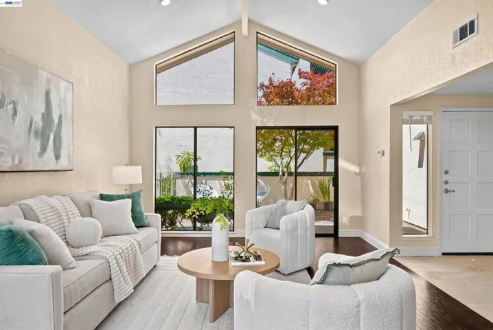 701 Ironwood Rd, Alameda, California 94502