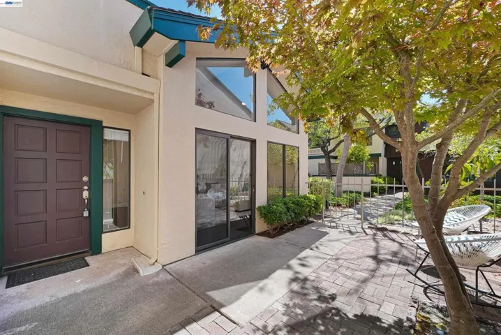 701 Ironwood Rd, Alameda, California 94502