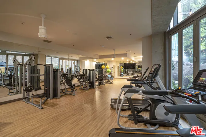 727 W 7th Street 1315, Los Angeles, California 90017
