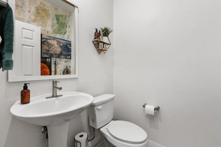 1362 Palo Verde Way, Vista, California 92083