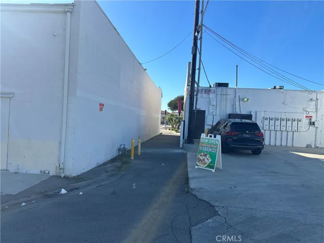 1030 N Hacienda, La Puente, California 91744