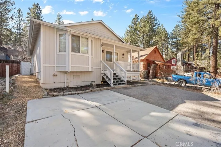 1489 Irene, Wrightwood, California 92397
