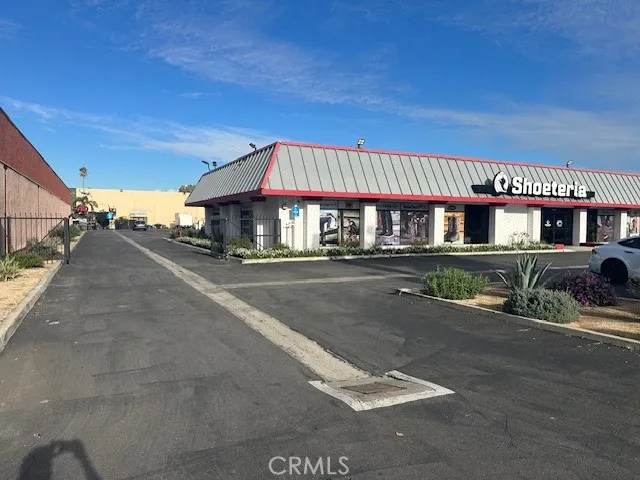 10015 Magnolia, Riverside, California 92503