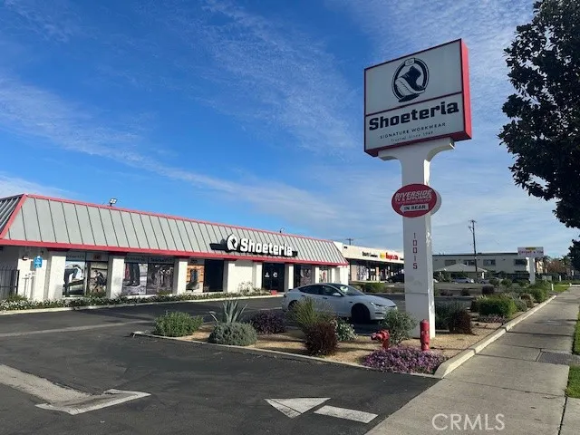 10015 Magnolia, Riverside, California 92503