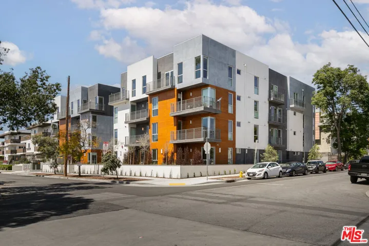 5801 Camerford Avenue 206, Los Angeles, California 90038