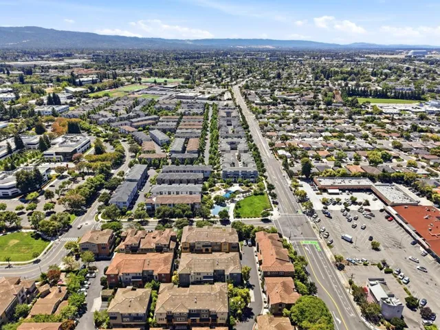 596 San Posadas Terrace 23, Sunnyvale, California 94085