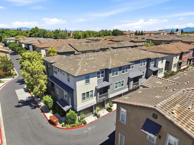 596 San Posadas Terrace 23, Sunnyvale, California 94085