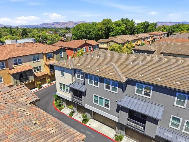 596 San Posadas Terrace 23, Sunnyvale, California 94085
