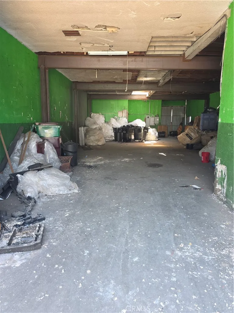 5739 Long Beach Avenue, Los Angeles, California 90058 — photo 4