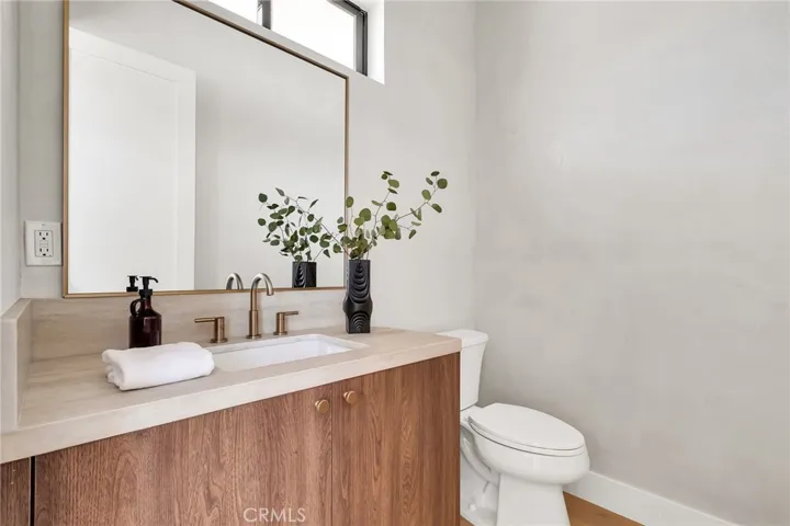 2307 Huntington Ln B, Redondo Beach, California 90278