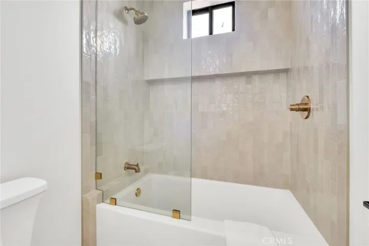 2307 Huntington Ln B, Redondo Beach, California 90278