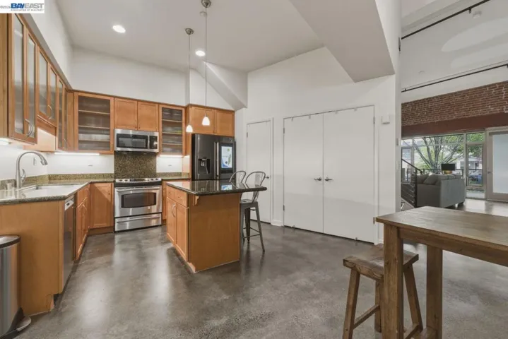 594 Manzana Pl, San Jose, California 95112
