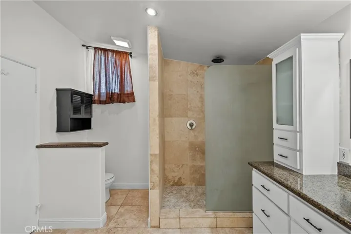 32003 Emerald, Castaic, California 91384