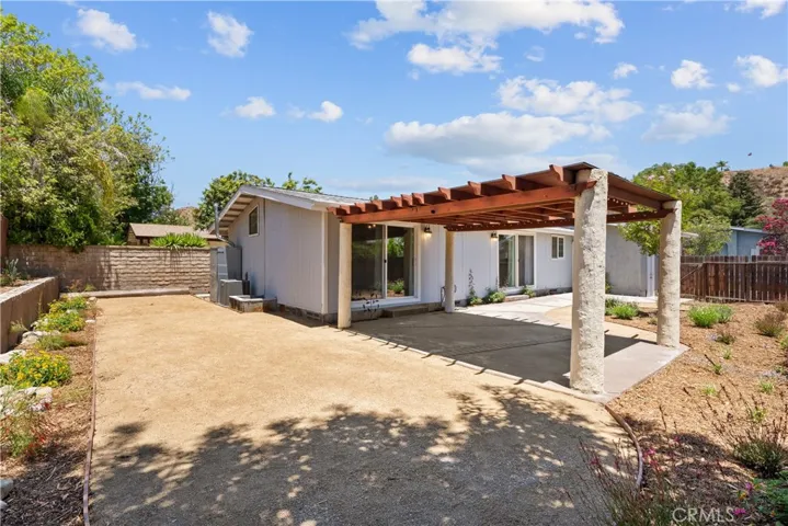 32003 Emerald, Castaic, California 91384