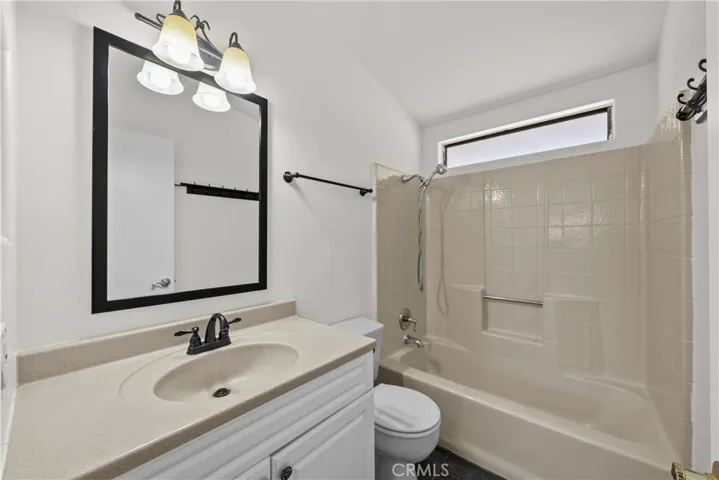 32003 Emerald, Castaic, California 91384