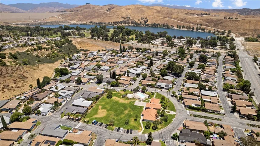 32003 Emerald, Castaic, California 91384