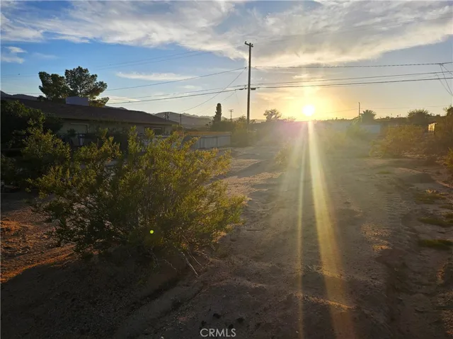 6180 Chia Avenue, 29 Palms, California 92277