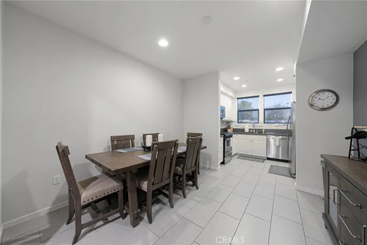 4963 Laurel Street C, Montclair, California 91763