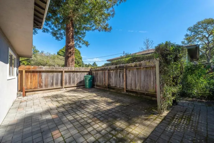 6970 Lakeview Drive, Salinas, California 93907