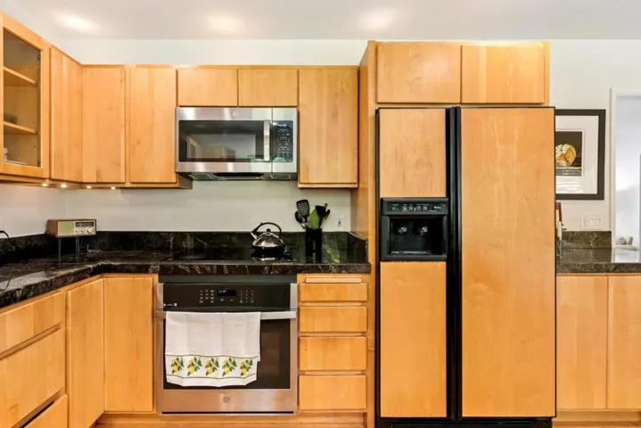 6970 Lakeview Drive, Salinas, California 93907