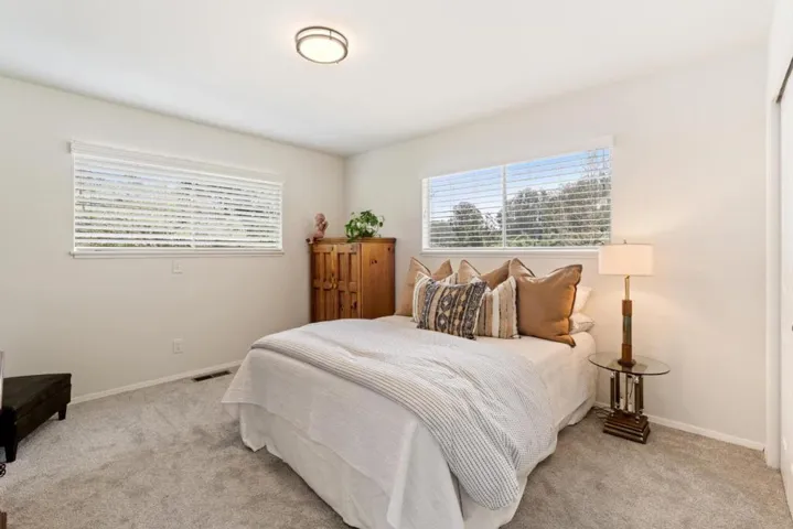 6970 Lakeview Drive, Salinas, California 93907