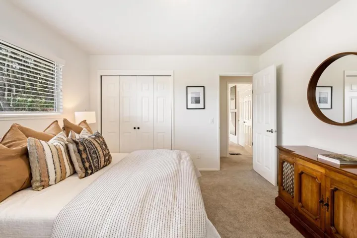 6970 Lakeview Drive, Salinas, California 93907