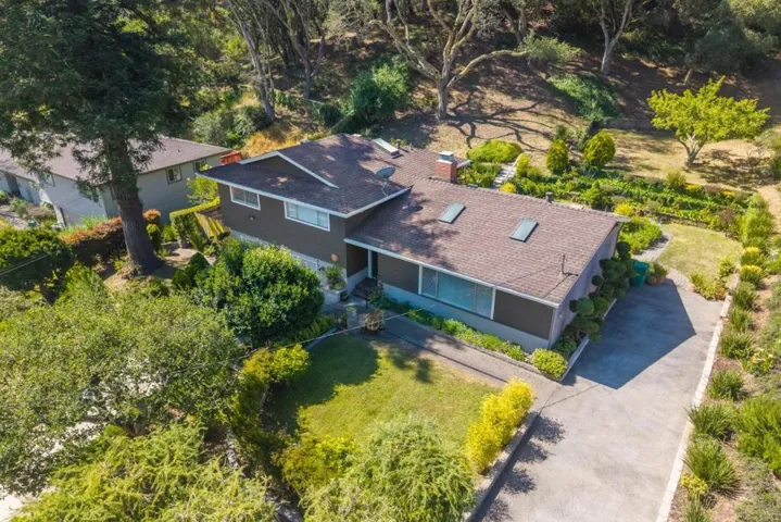 6970 Lakeview Drive, Salinas, California 93907