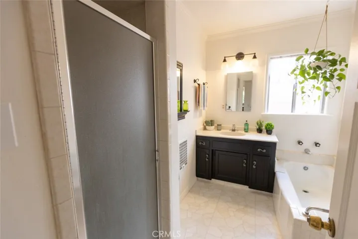 2455 Nipomo, Long Beach, California 90815