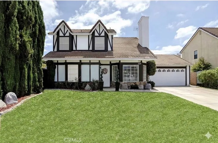 309 Burlington, Santa Ana, California 92704