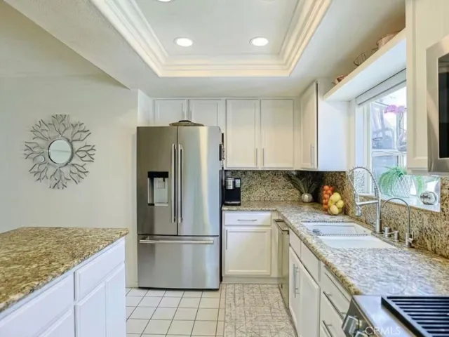 309 Burlington, Santa Ana, California 92704