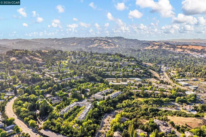 2100 Golden Rain Rd 3, Walnut Creek, California 94595