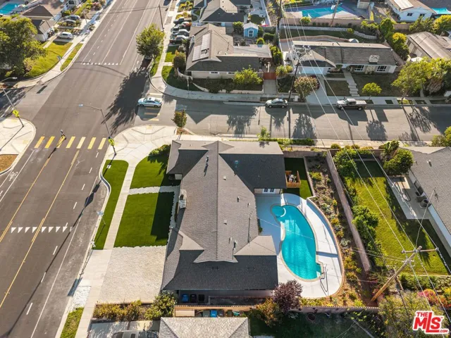 91 W Gainsborough Road, Thousand Oaks, California 91360