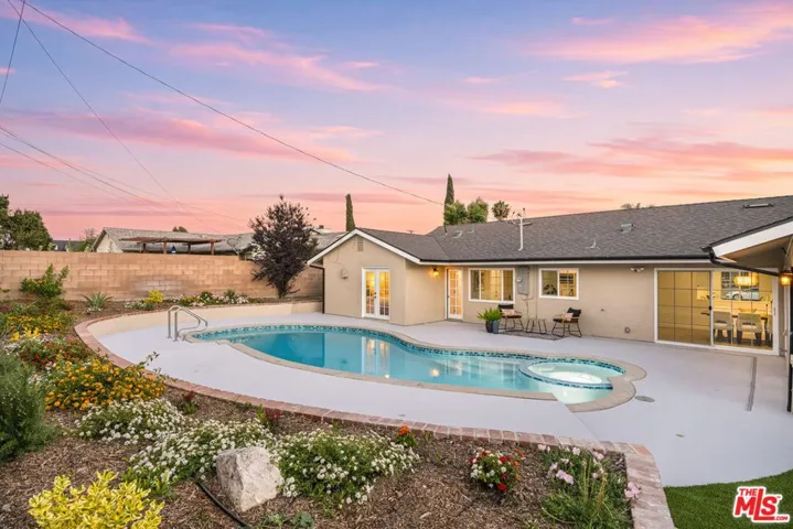 91 W Gainsborough Road, Thousand Oaks, California 91360