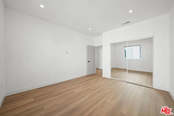 13694 Erwin Street 2, Van Nuys, California 91401