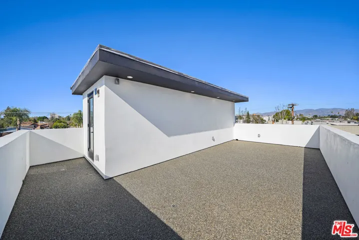 13694 Erwin Street 2, Van Nuys, California 91401