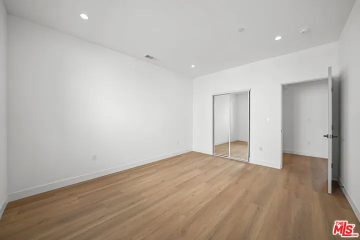 13694 Erwin Street 2, Van Nuys, California 91401