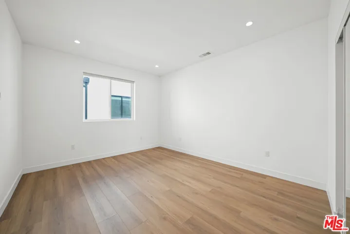 13694 Erwin Street 2, Van Nuys, California 91401