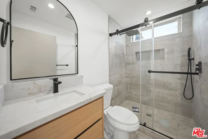 13694 Erwin Street 2, Van Nuys, California 91401