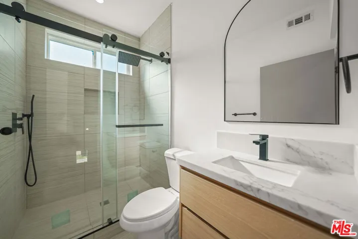 13694 Erwin Street 2, Van Nuys, California 91401