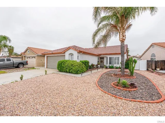 2971 Pembroke, Hemet, California 92545