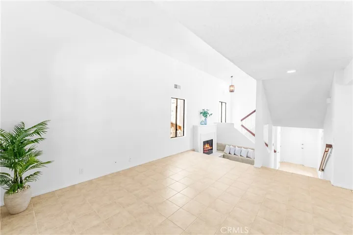 1407 Lakeside, Huntington Beach, California 92648
