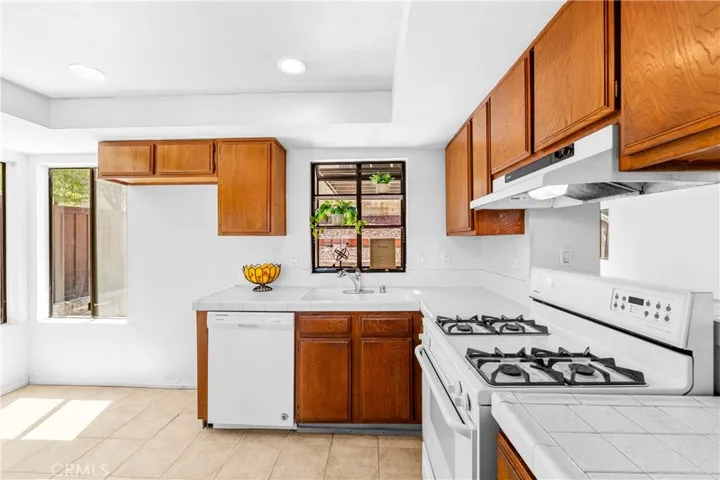 1407 Lakeside, Huntington Beach, California 92648