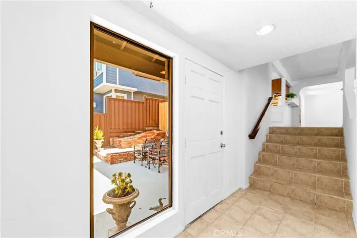 1407 Lakeside, Huntington Beach, California 92648