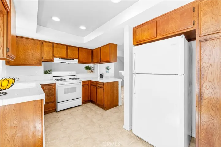 1407 Lakeside, Huntington Beach, California 92648