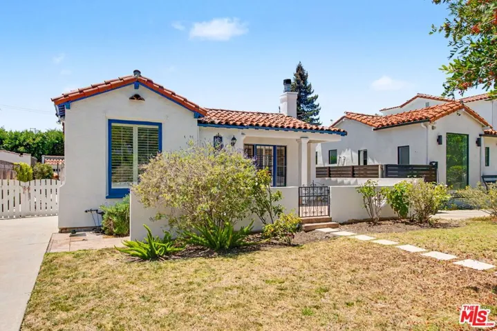 2273 Manning Avenue, Los Angeles, California 90064