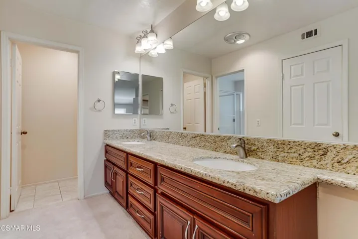 3142 Rikkard-32